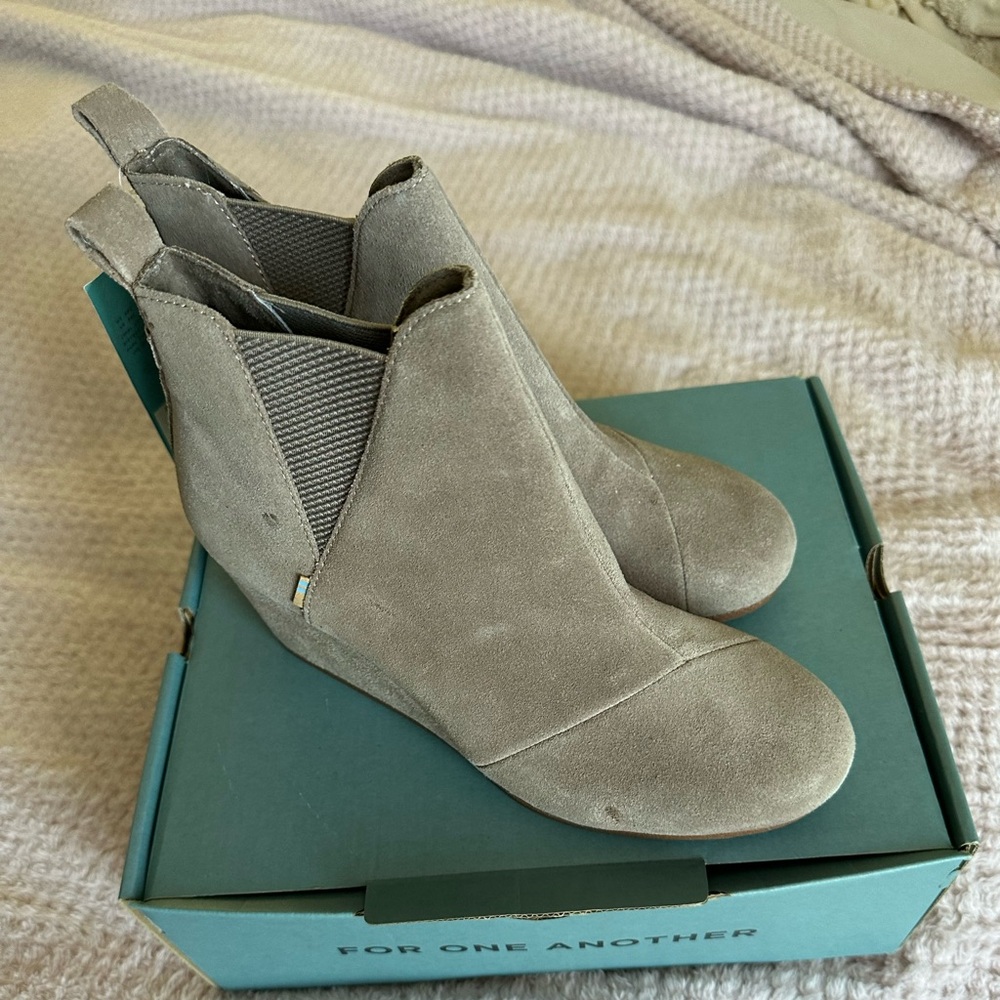 TOM’s woman boots